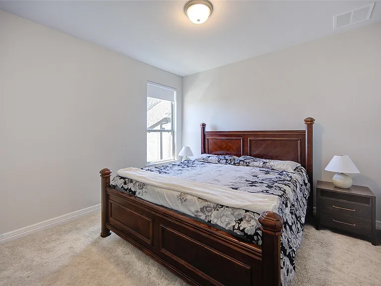 4110 Sherman Oak Ln — Photo 41