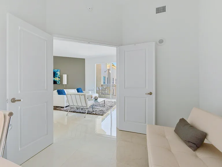 350 N Federal Hwy #Penthouse 09 — Photo 21