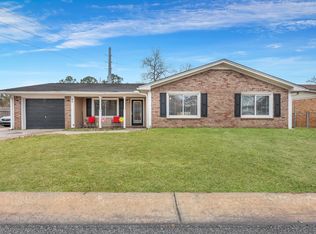 40 Stanhope Rd, Goose Creek, SC 29445