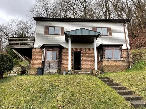 601 Whitely St, Bridgeport, OH 43912