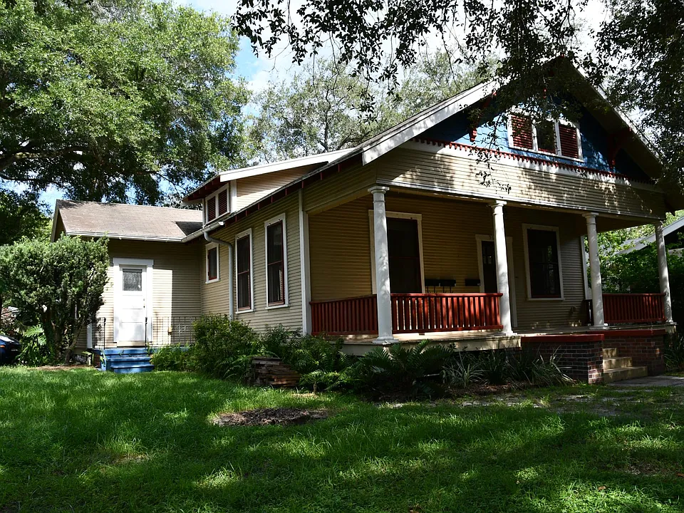 5609 N Suwanee Ave