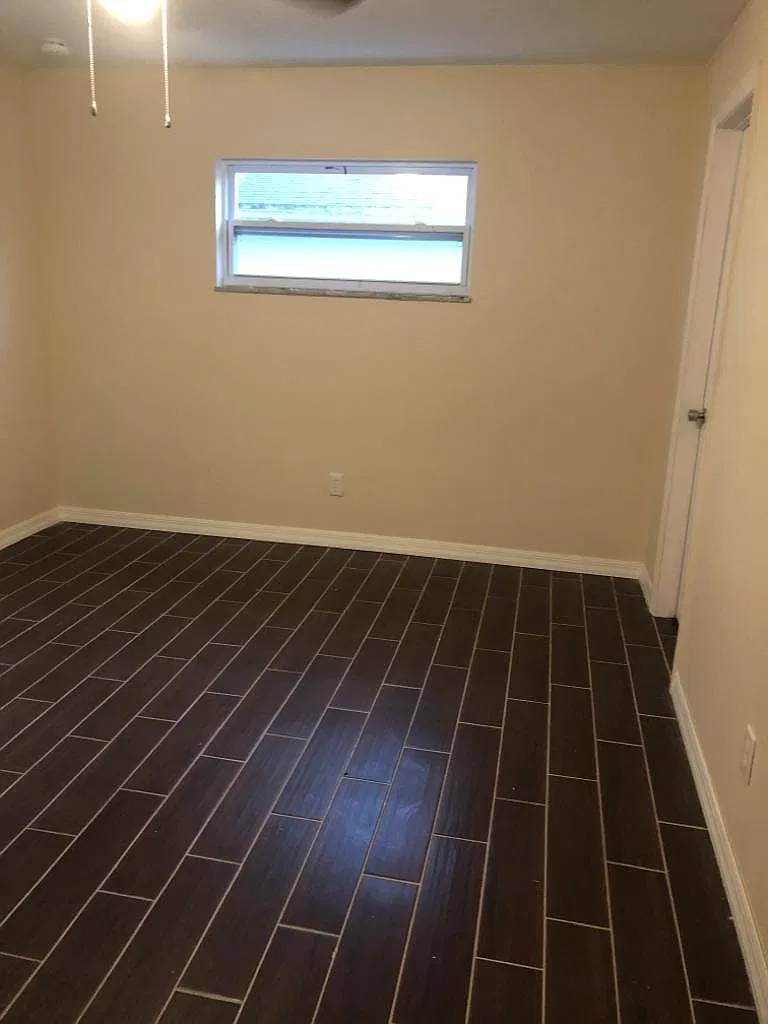 3 bed, 1175 sqft, $1,800 — Photo 2