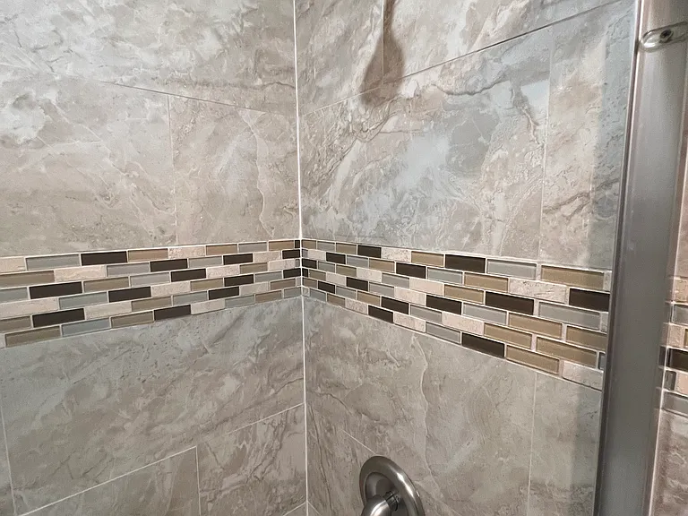 4307 Whitsett Ave #204 — Photo 46