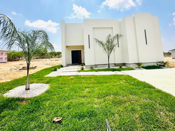 5213 Galicia Ln, Laredo, TX 78046