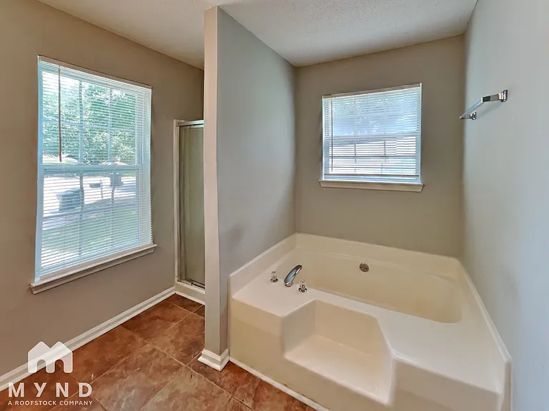 722 Village Overlook — Photo 14