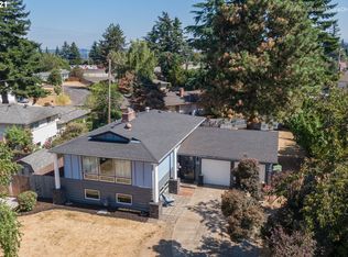 14621 NE Russell Ct, Portland, OR 97230
