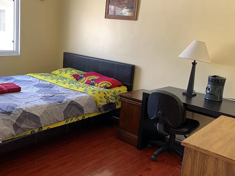 2548 Mayflower Ave #B — Photo 28