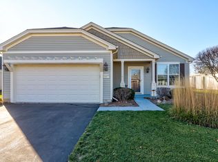 11477 Stonewater Xing, Huntley, IL 60142