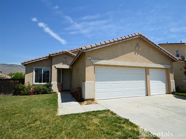 1st image of 1121 Christa Cir