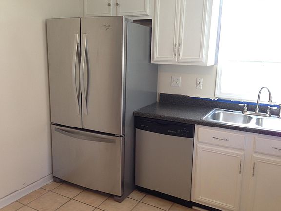 2nd image of 1108 Misty Harbor Ct