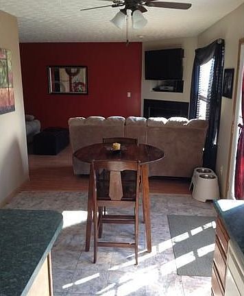 5th image of 3453 Royal Hill Dr