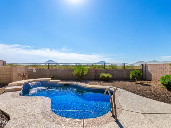 549 E BALAO Drive, Phoenix, AZ 85085