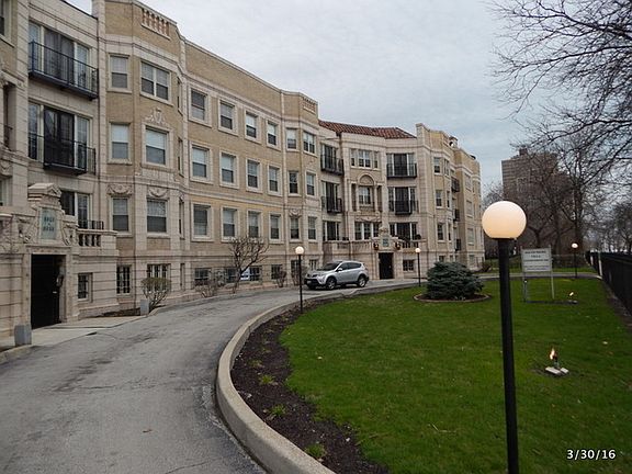 4th image of 6830 S South Shore Dr APT 1W