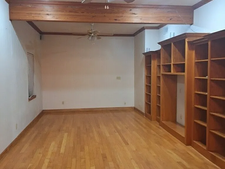 2116 Fairchild St #F — Photo 7