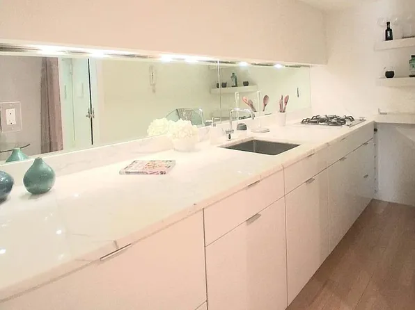 153 E 57th St APT 17K, New York, NY 10022
