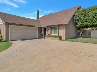 8011 Hummingbird Cir, La Palma, CA 90623