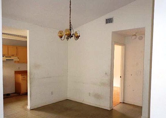 4th image of 144 Blare Castle Dr