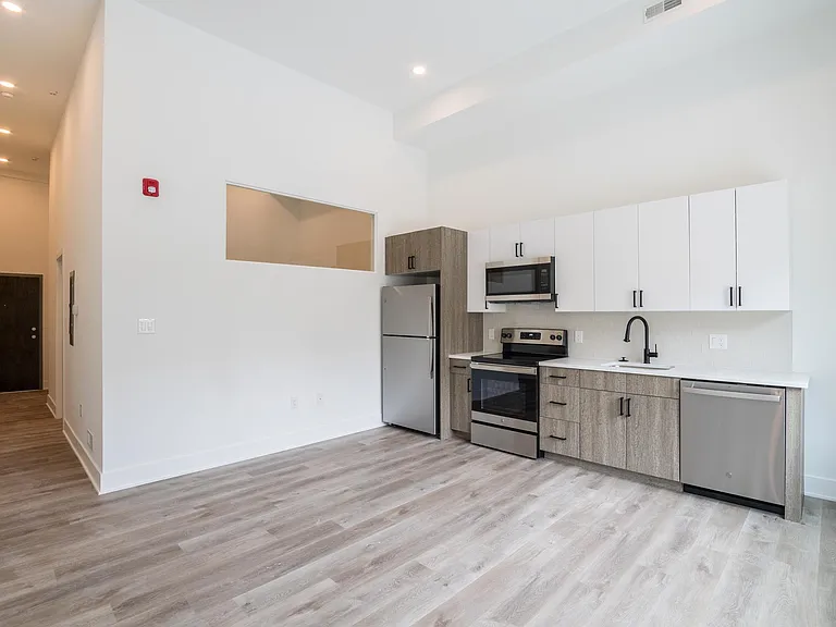 1420 Point Breeze Avenue — Photo 62
