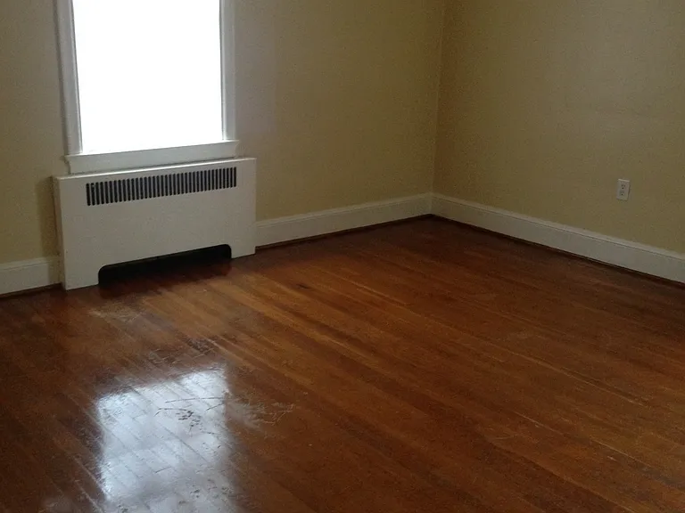 534 Logan St — Photo 20