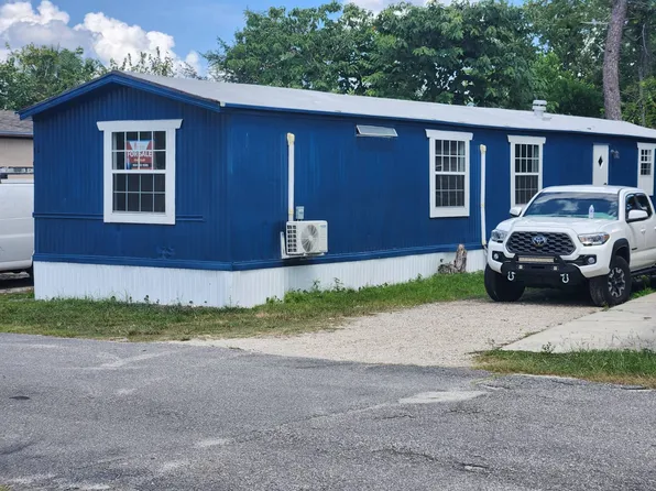 1700 Leon Rd #13, Jacksonville, FL 32246