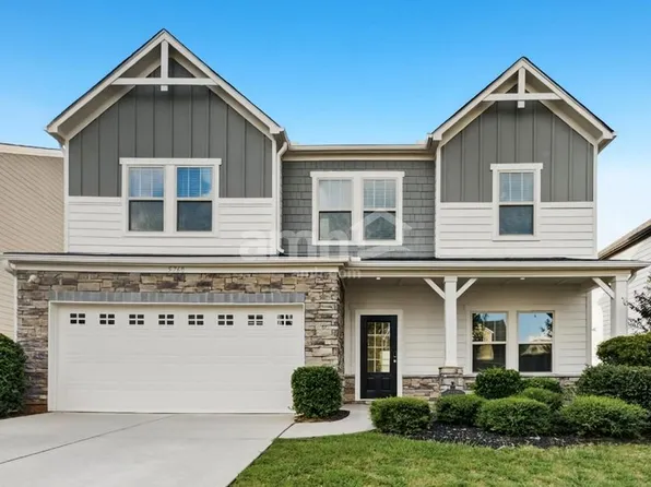 5760 Arbor Green Cir, Sugar Hill, GA 30518