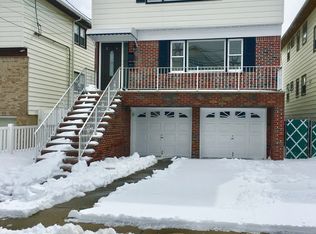 94 Oak St #2, Bayonne, NJ 07002
