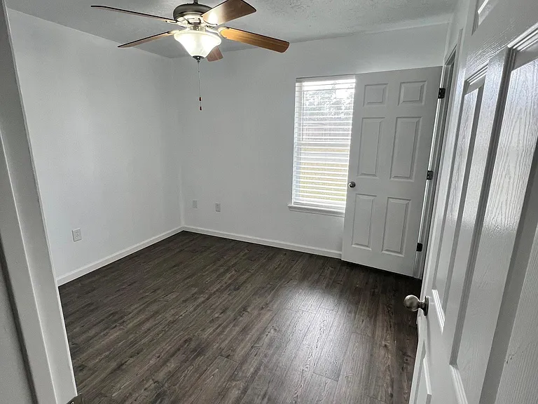 Bedroom 3/4