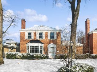 4426 Concord Ln, Skokie, IL 60076