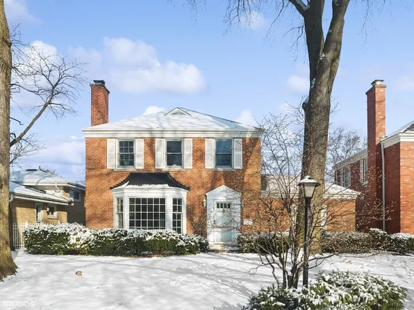 4426 Concord Ln, Skokie, IL 60076