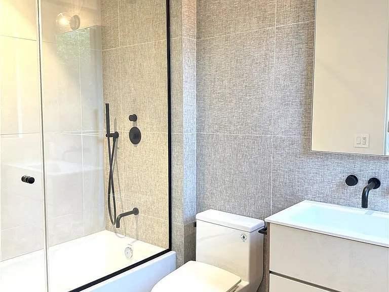 1618 Hilts Ave #103 — Photo 14