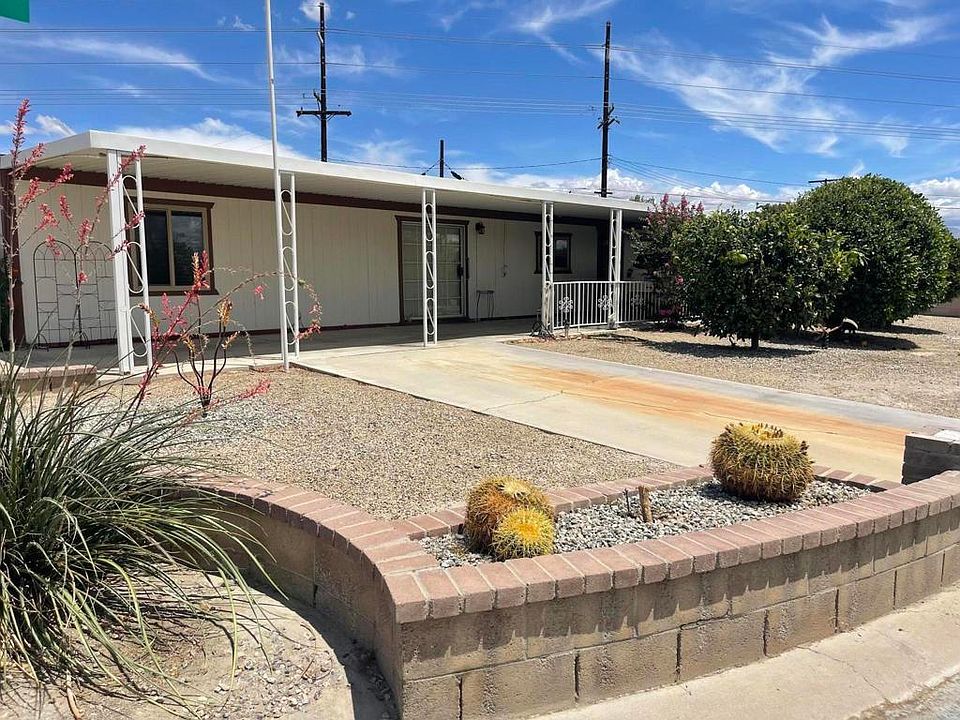 1st image of 33570 Barcelona Dr