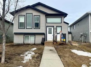 7306 S 114th St, Grande Prairie, AB T8W0K2