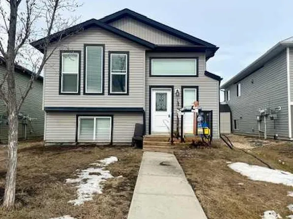 7306 S 114th St, Grande Prairie, AB T8W 0K2
