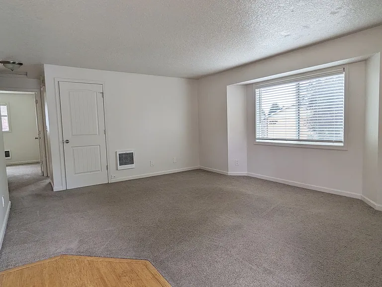 4102-4128 SE Cesar E Chavez Blvd — Photo 25