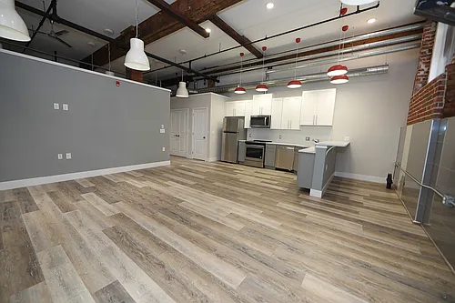 Floor plan 105
