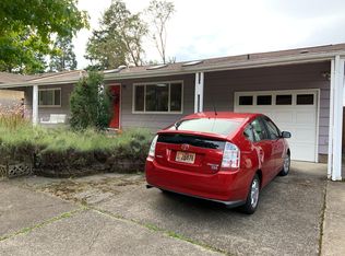 3460 Onyx St, Eugene, OR 97405