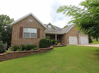 27 Marionet Ln, Bella Vista, AR 72714