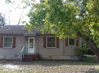 112 Thomas Blvd, Warner Robins, GA 31093