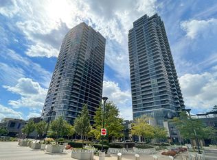 9 Valhalla Inn Rd #1811, Toronto, ON M9B0B2