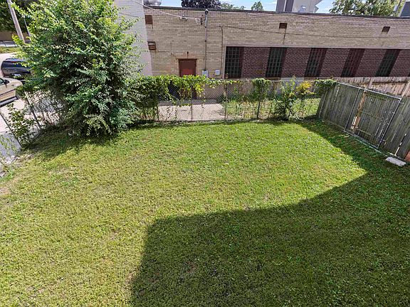 3rd image of 602 7th St