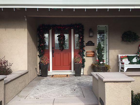 2nd image of 711 Willow Glen Dr