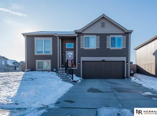 5326 S 196th St, Omaha, NE 68135