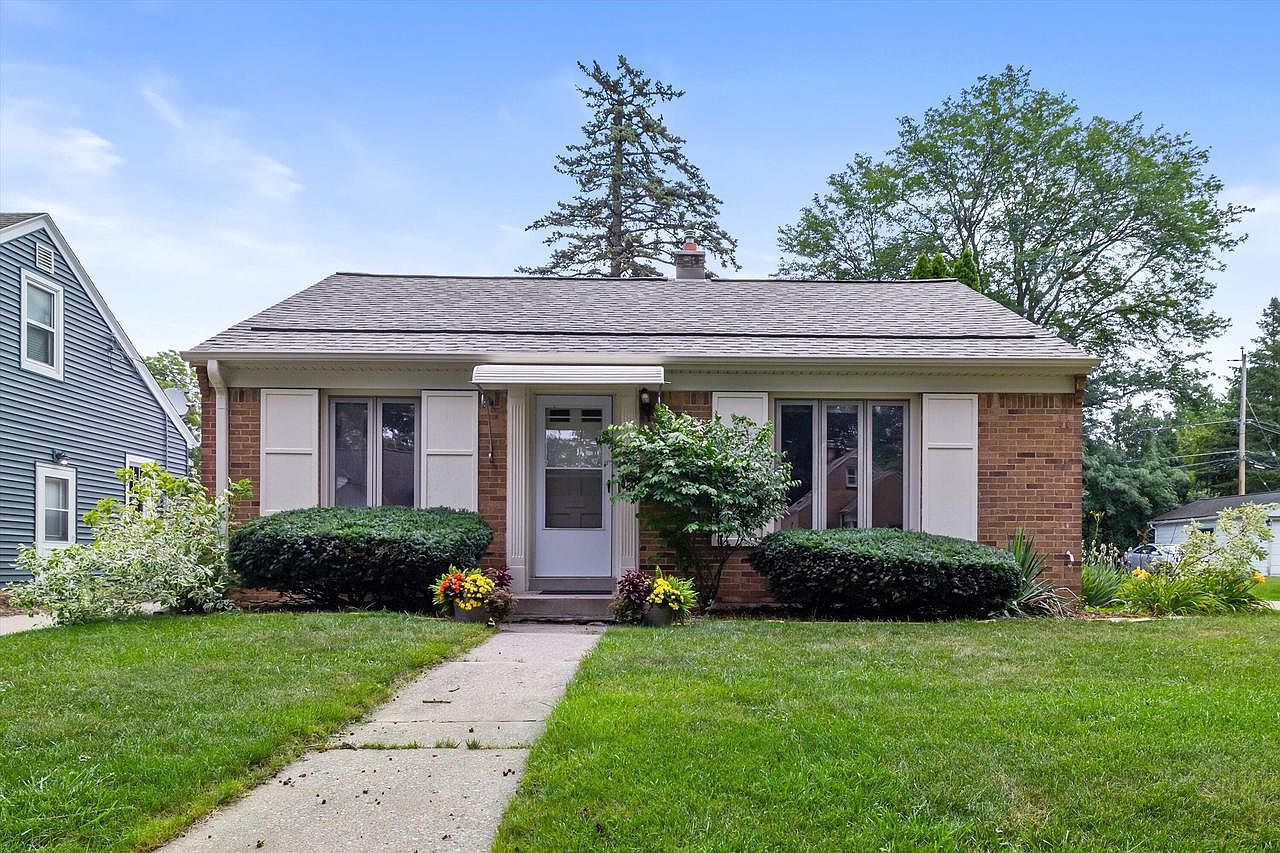 1142 Elm Lawn STREET, Wauwatosa, WI 53213 MLS 1842385 Zillow