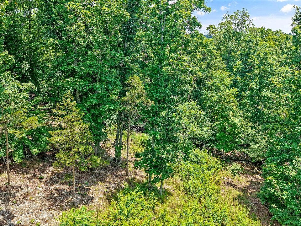 1st image of 1499 Dogwood Valley Rd