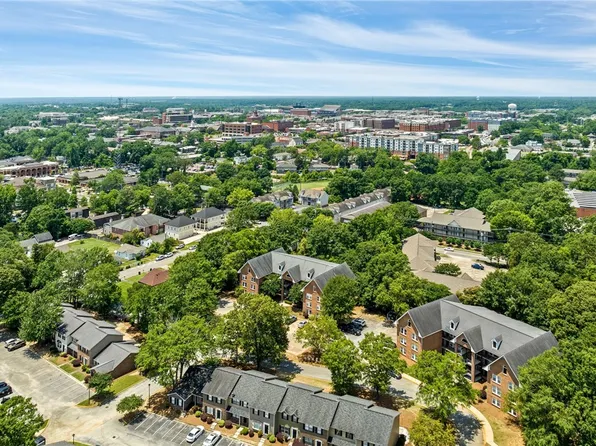 427 Harper Ave #16, Auburn, AL 36830