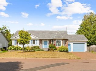 45 Foxwood Dr, Moncton, NB E1G3S6