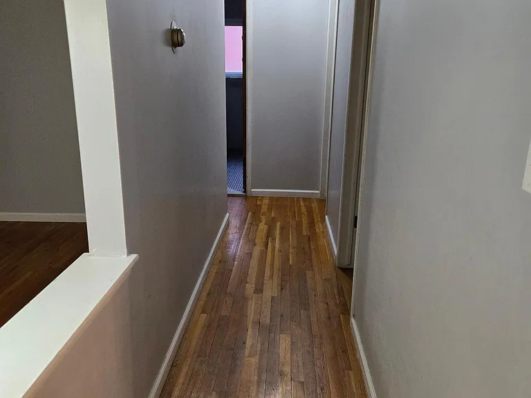 27428 Audrey Ave — Photo 4