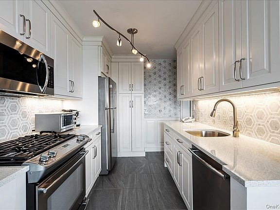 5th image of 18-15 215th Street #10D