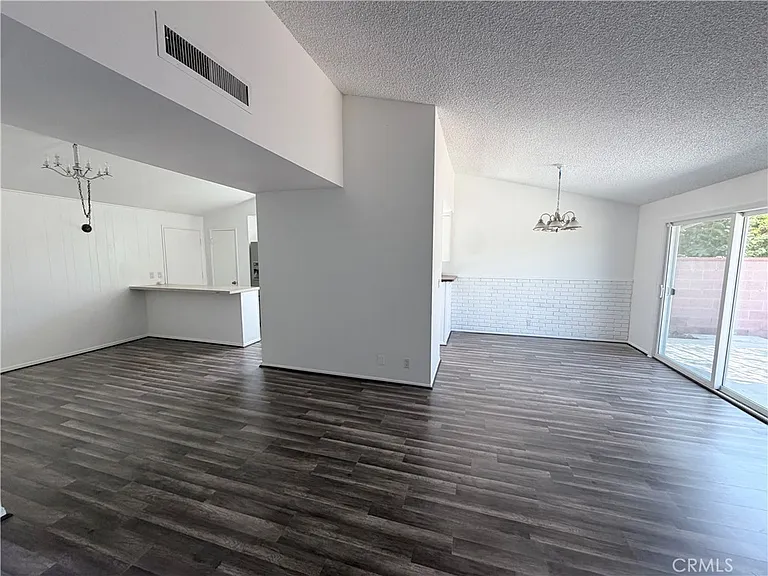 5929 Los Molinos Dr — Photo 3