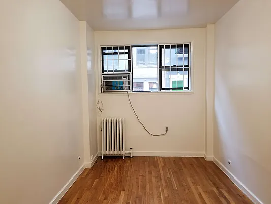 Rented by JMK Realty | media 6